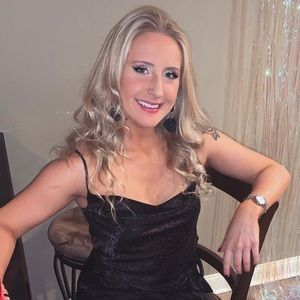 Meet your Posher, Kourtney